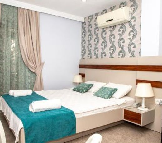 Blue Marin Hotel