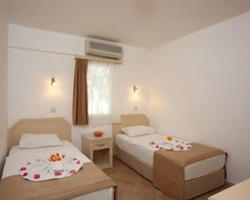 Summer Garden Apart Hotel - Битез - фото 5