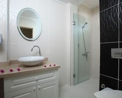 Summer Garden Apart Hotel - Битез - фото 9