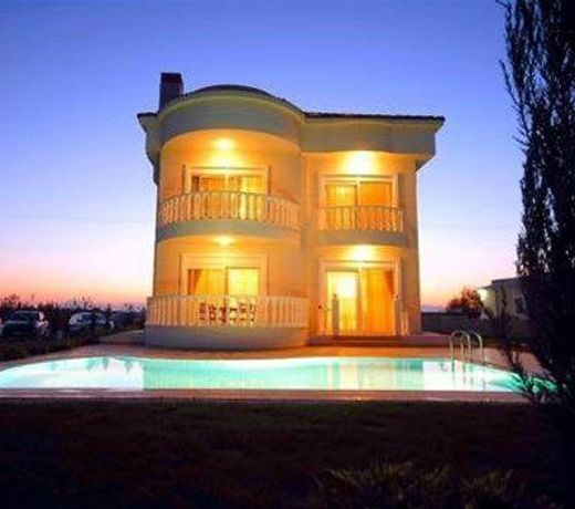 BELEK VILLA & FAMILY HOUSE