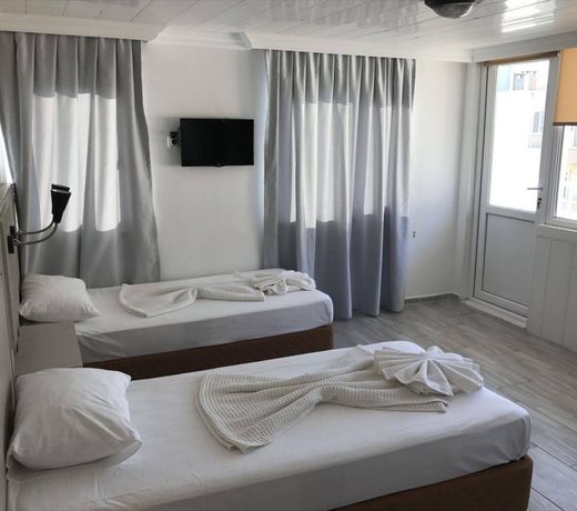 Hotel Marine