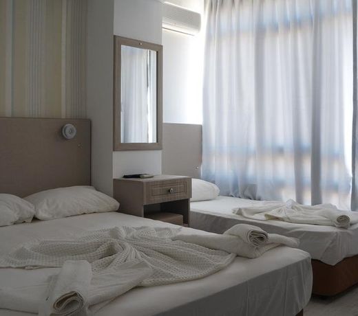 Hotel Marine
