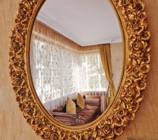 Triana Hotel