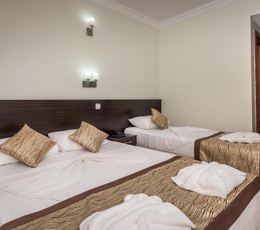 Zel Hotel