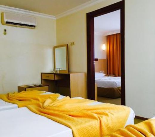 Safari Otel