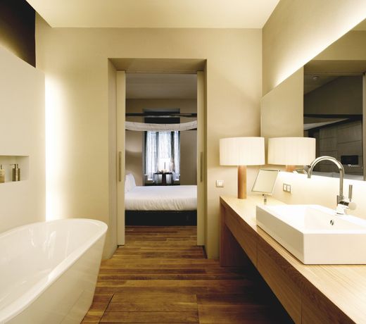 Sir Victor Hotel