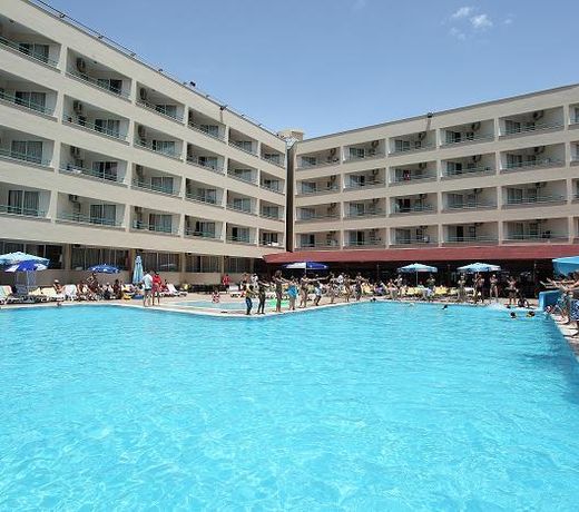 Avena Resort & Spa