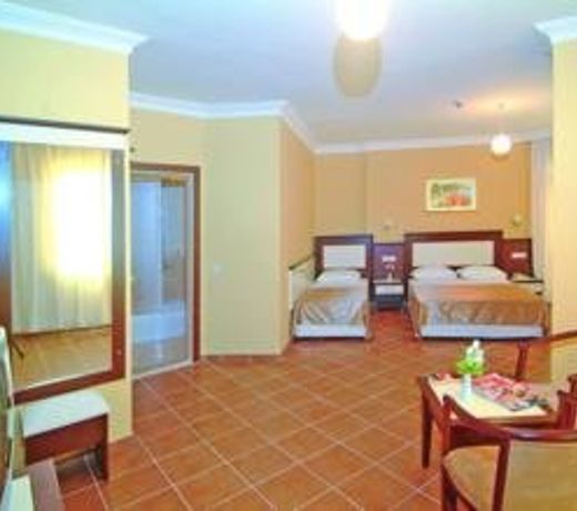 Kaila City Hotel