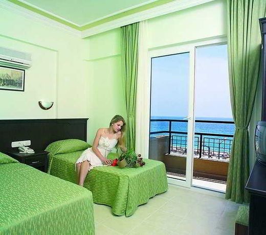Kleopatra Life Hotel & SPA