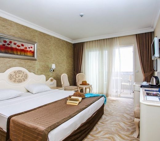 White Gold Hotel