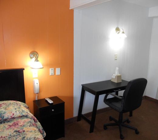 Knights Inn Harrisonville