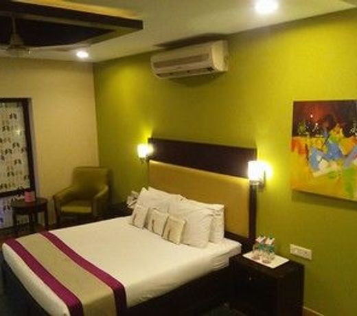 Hotel Saurabh Candy By Peppermint