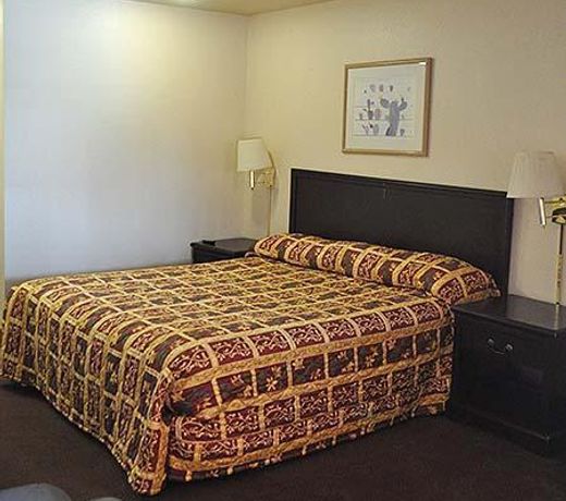 California Suites Motel