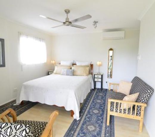 Rosevillehouse Bed & Breakfast
