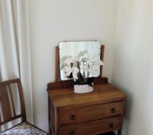 Marri Lodge & Cottages