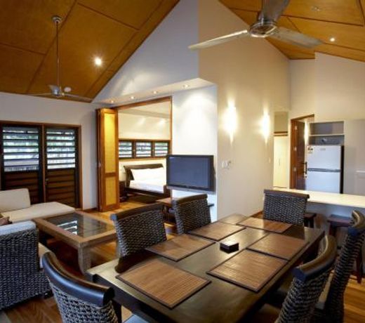 Pure Magnetic Villa 5