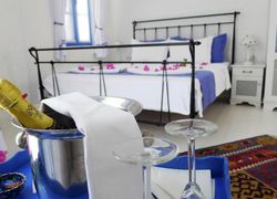 Bizim Ev Hotel - Adults Only фото 4