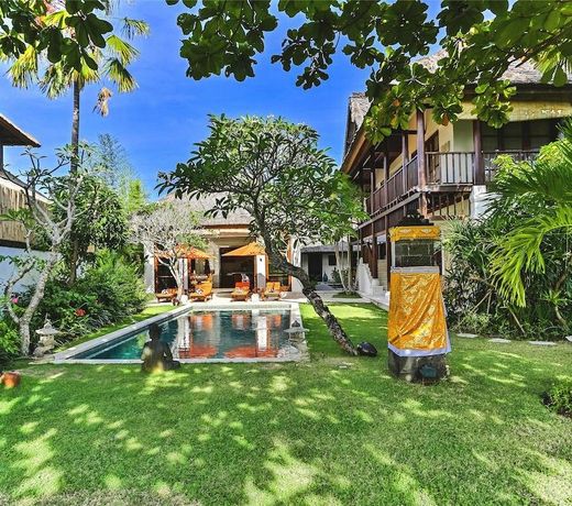 Jimbaran Beach Villas by Nakula