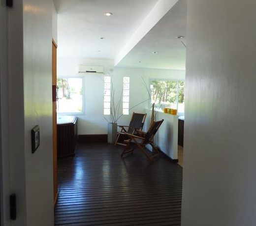 Las Lomas Suites & Spa