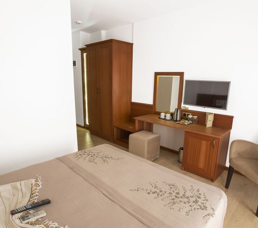 Hotel Azmakhan