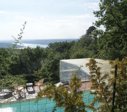 Le Bosquet