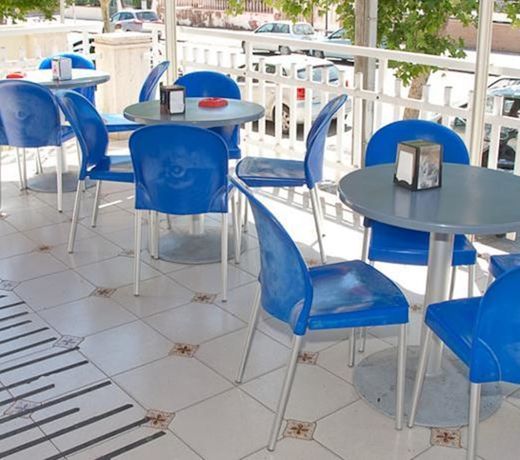 Bed And Breakfast Blu Bar