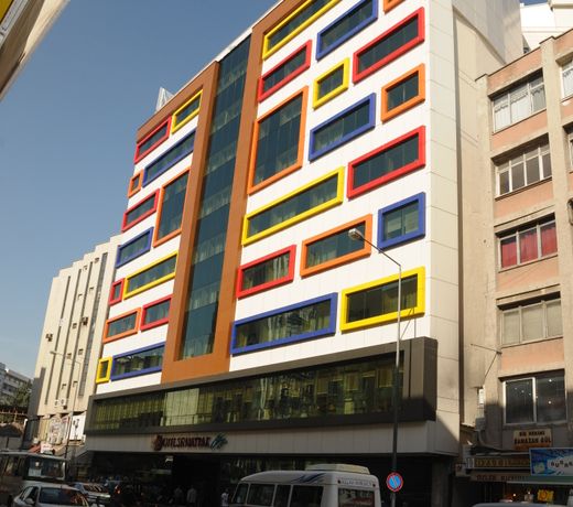 Hotel Senbayrak City