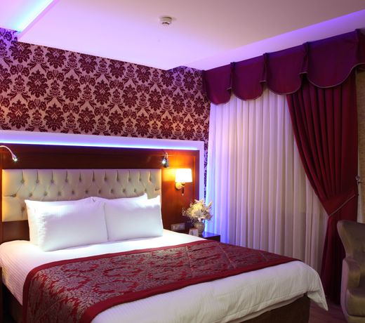 Hotel Senbayrak City