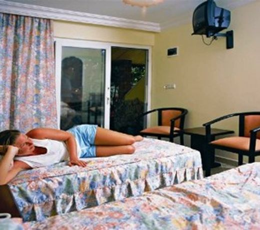 Side Temple Hotel