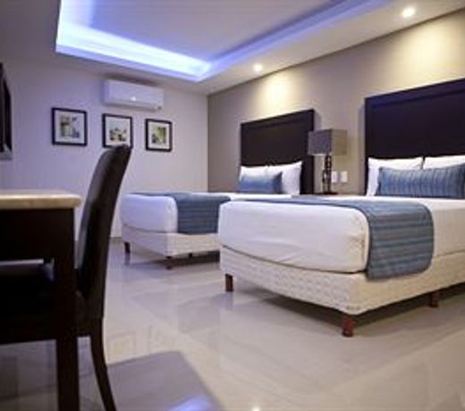 Hotel Maria Elena