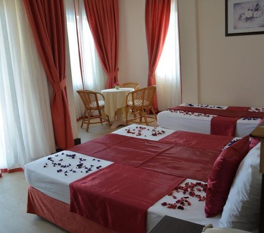 Yavuzhan Hotel
