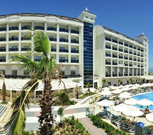 Lake & River Side Hotel Spa