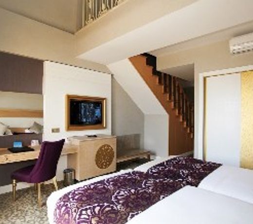 Villa Side Residence