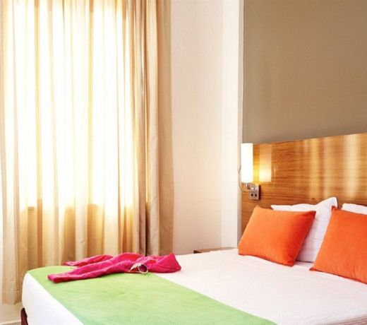 Sunlight Garden Hotel