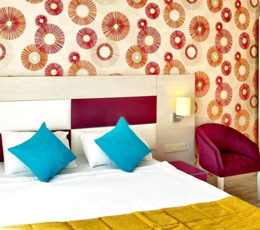 Ramada Resort Side