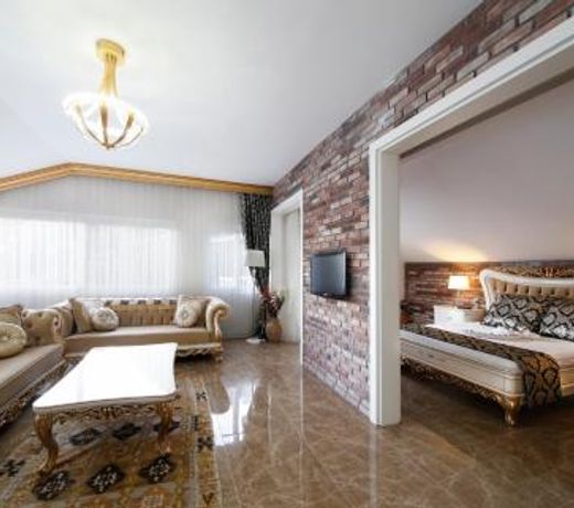 Morina Deluxe Hotel
