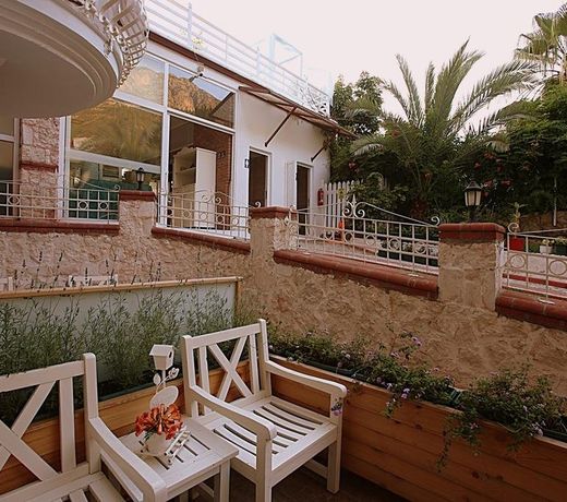 S3 Hotels Orange