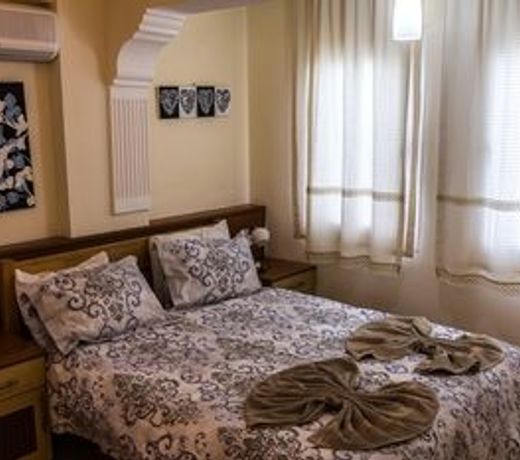 Mountain Valley Apartments, Hotel & Villas