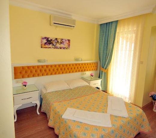 İlkiz Beach Hotel
