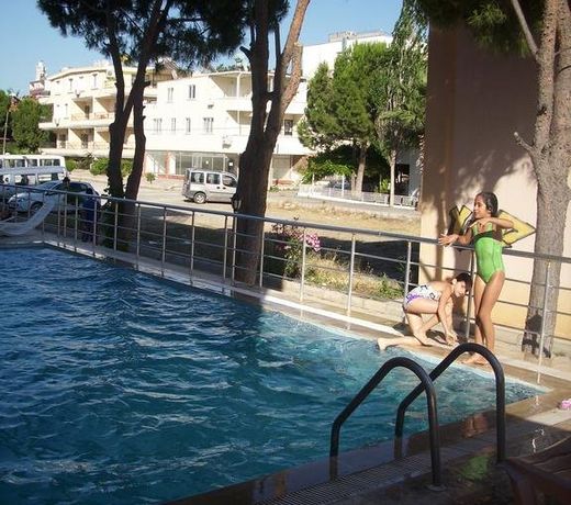 Altunakar 1 Hotel