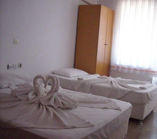 Altunakar 1 Hotel