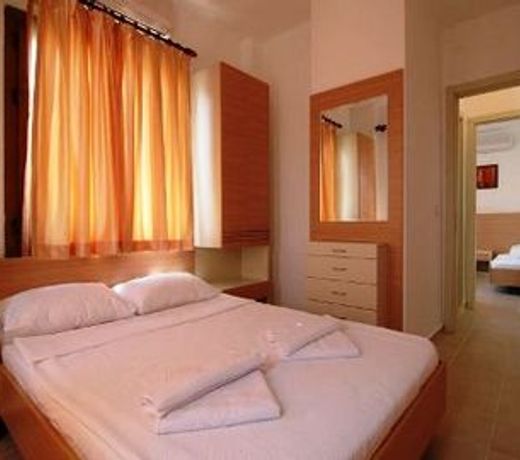 AURA RESIDENCE