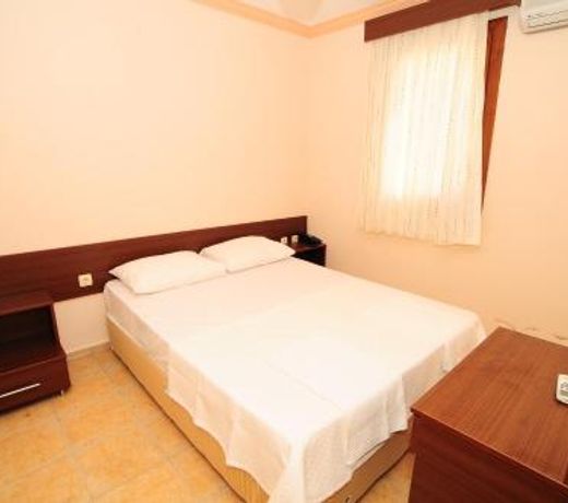 Lemon Tree Apart Hotel