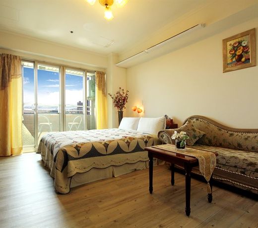 Each Family Service Apartment