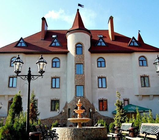 Vyshegrad Castle Hotel