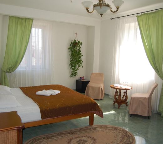 Vyshegrad Castle Hotel