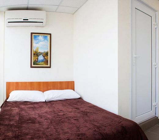 Strong Hotel
