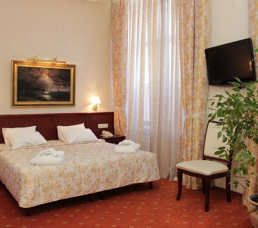 Dnepr Hotel