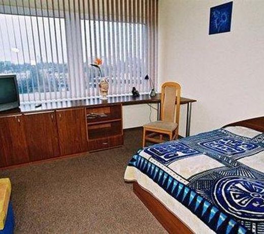 Hotel Mir