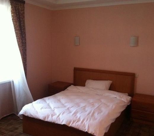 TIP TOP HOTEL